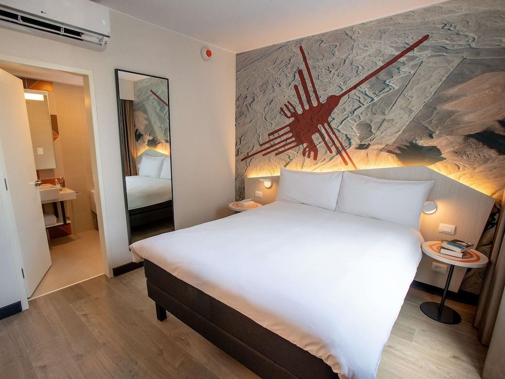 ibis Styles Lima Benavides Miraflores Hotel Standard Room, 1 Queen Bed