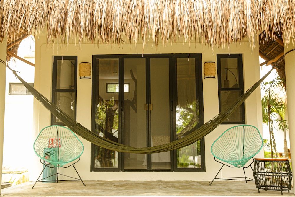 Mi Kasa Tu Kasa Bacalar Deluxe Room 8