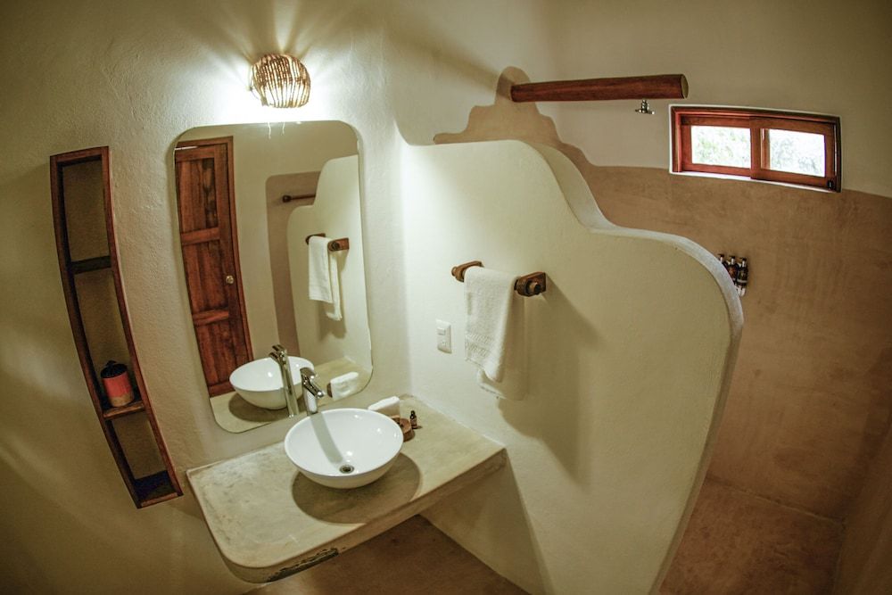 Mi Kasa Tu Kasa Bacalar Deluxe Room 10