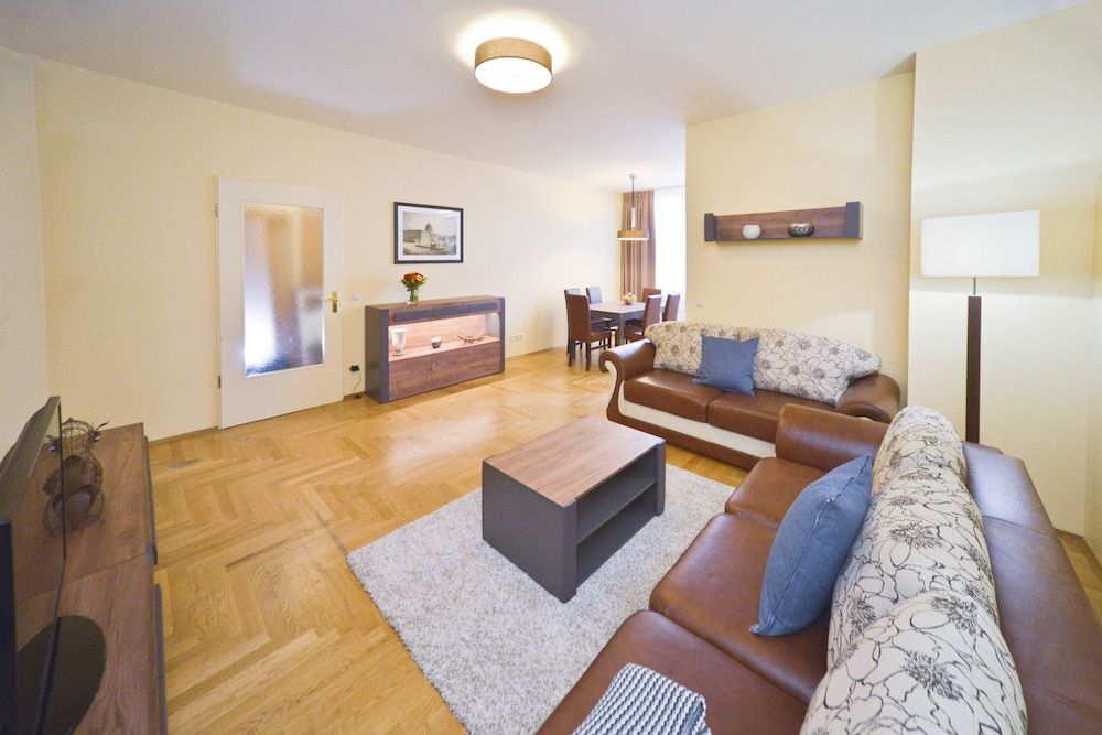 undefined AMC Apartments - Ku'damm 3