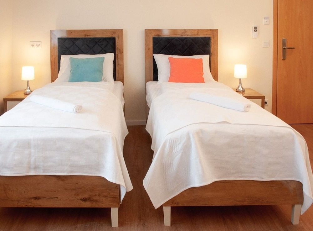 undefined Hotel Isha 3