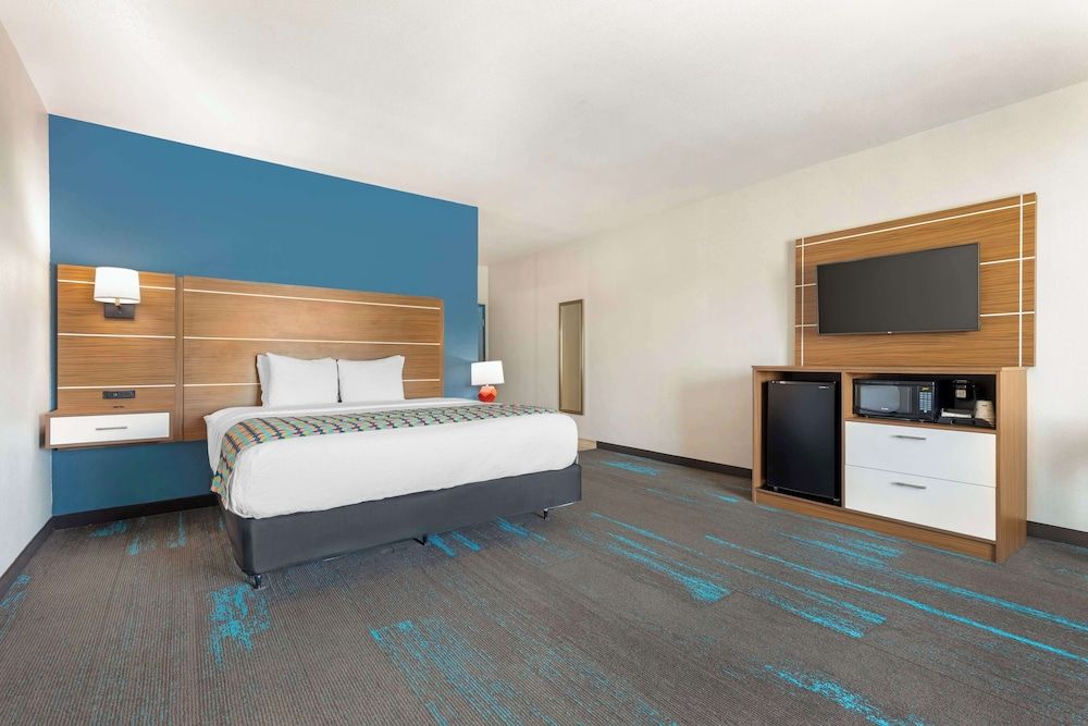 Best Western Plus Medical Center