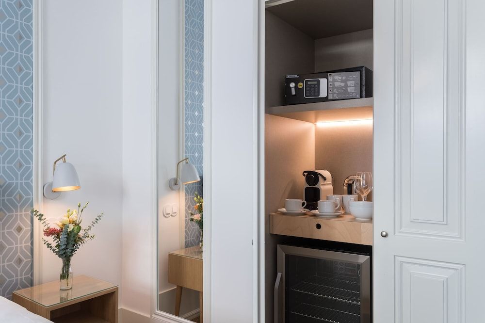 Boutique Chiado Suites Standard Double or Twin Room 6