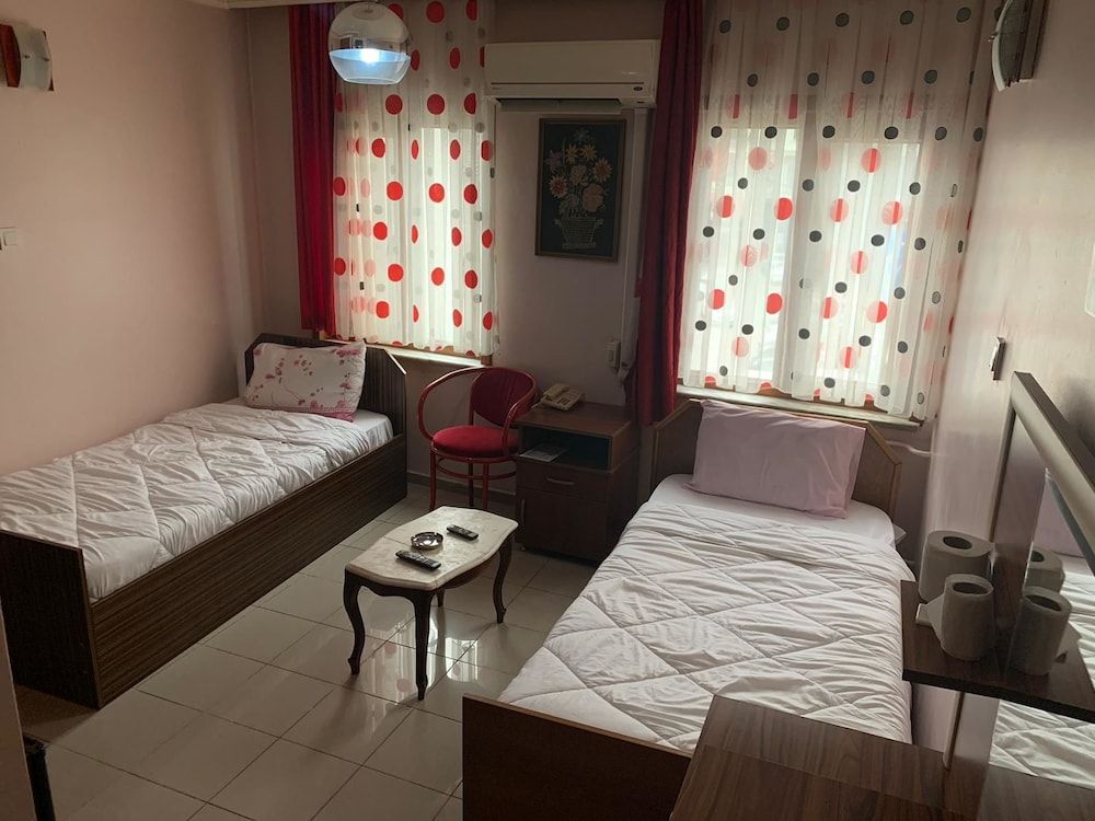 undefined Hotel Flash 3