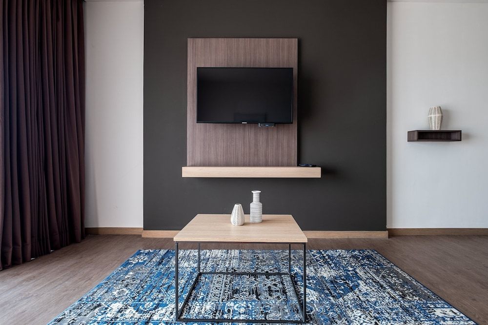 Suite, 1 Bedroom, Kitchen