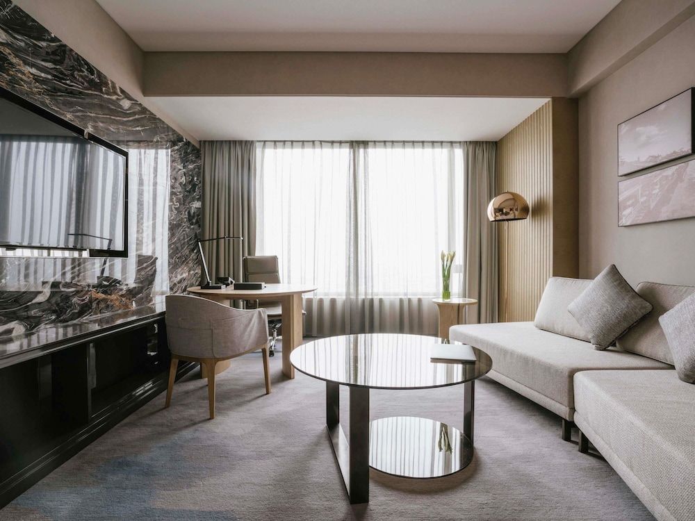 Pullman Shanghai Qingpu Excellence Deluxe Suite, 1 King Bed, Club Lounge Access 6