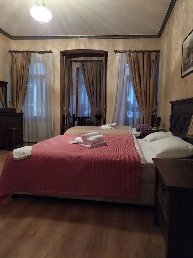 undefined Istanbul Irish Hotel 10