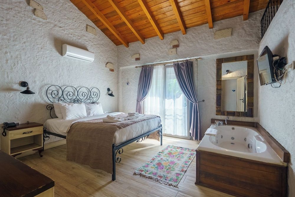 undefined Alacati Aura Plus 2