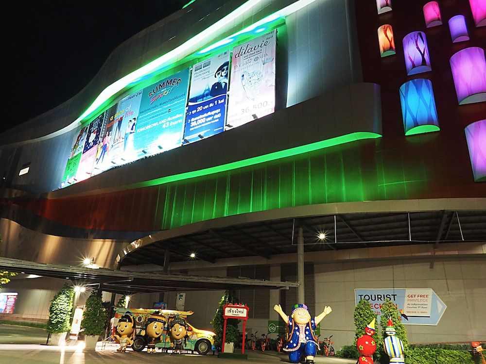 undefined Empress Premier Hotel 8