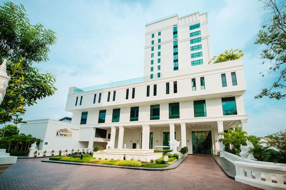 undefined Empress Premier Hotel 2