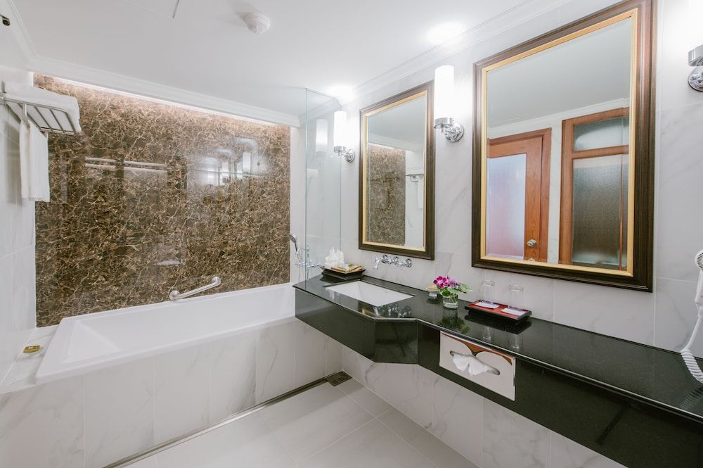 Empress Premier Hotel Premier Room 9