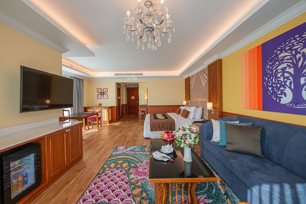 Empress Premier Hotel Studio Suite 12