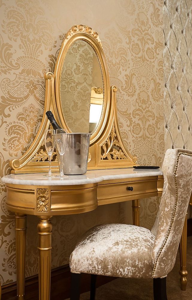 The Dixie Dean Hotel Classic Double Room, Accessible 8