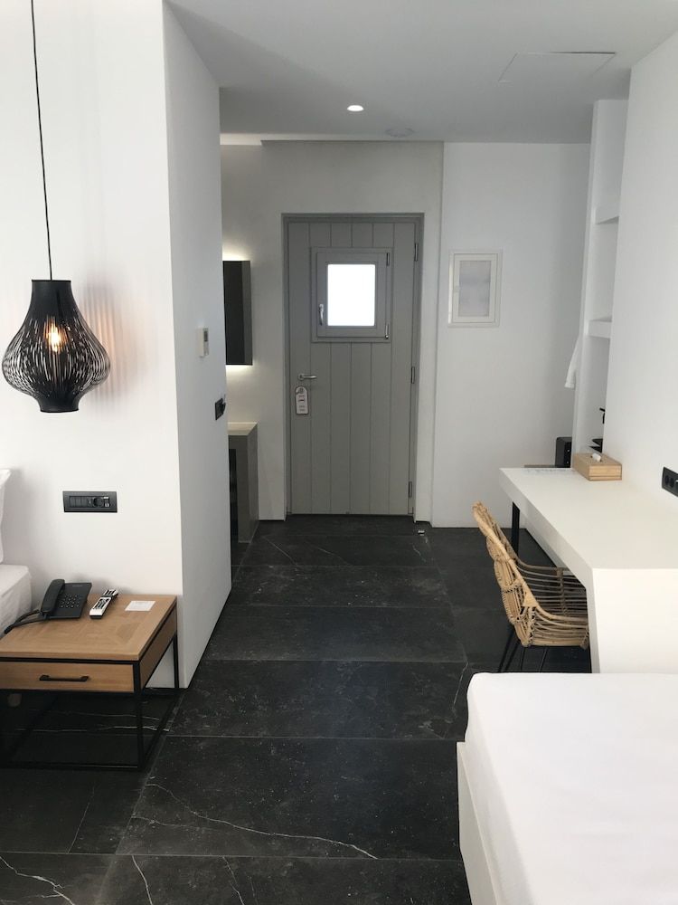 Aegean Gem Charm Suite 7