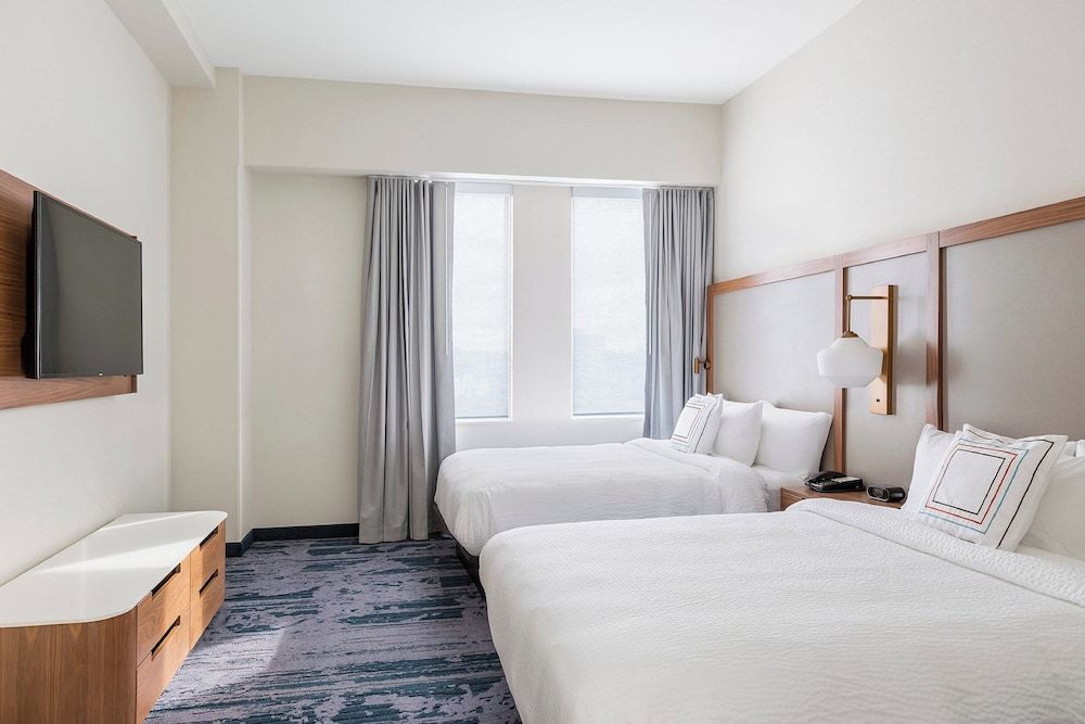Room, 2 Queen Beds, Non Smoking (Hearing Accessible)
