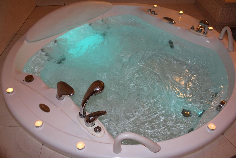 Exis Boutique Hotel Superior Double Room, Jetted Tub 11