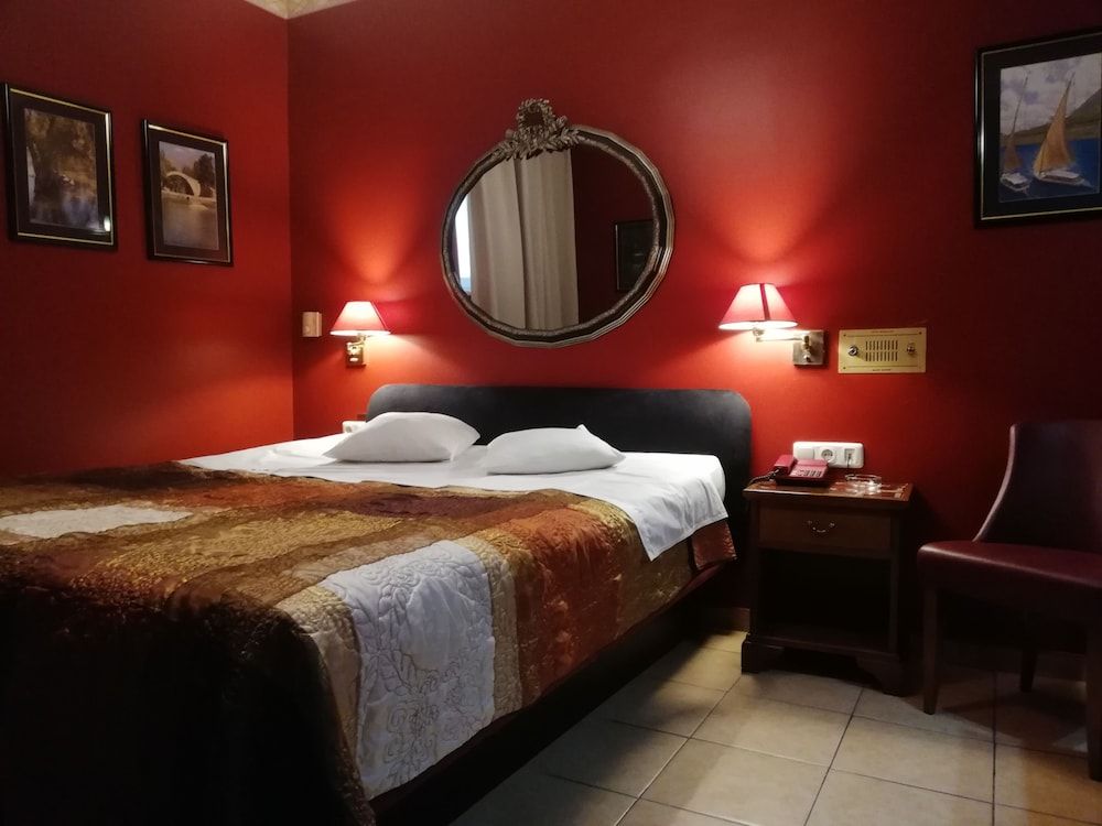 Exis Boutique Hotel Superior Double Room, Jetted Tub 3