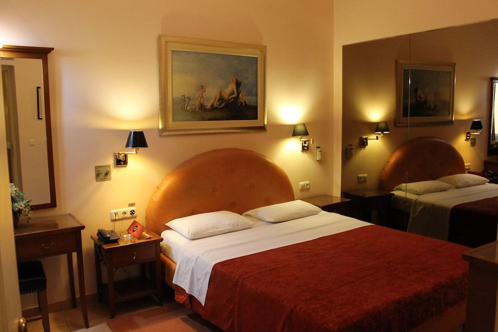 undefined Exis Boutique Hotel 4