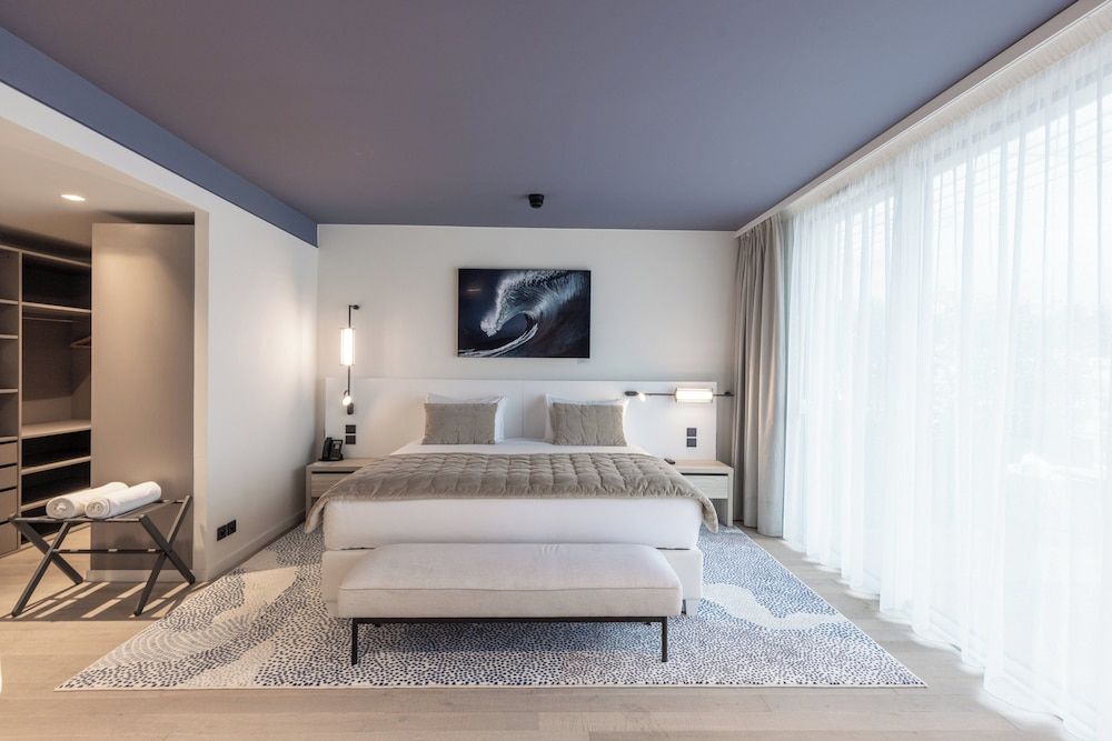Premium Room, 1 King Bed