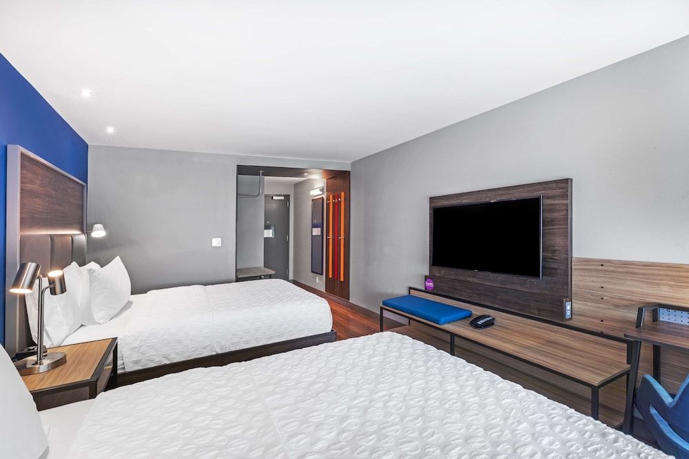 Room, 2 Queen Beds