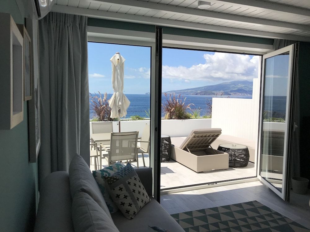 Vinhas do Calhau Apartment, Sea View (Ocean Blue) 2