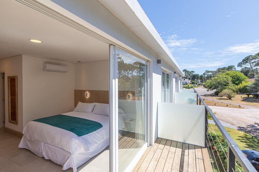 Live Hotel Boutique - Adults Only Premium Balcony