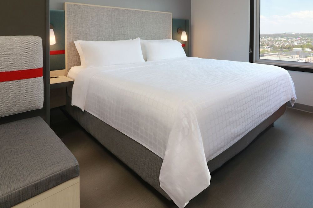 Standard Room, 1 King Bed