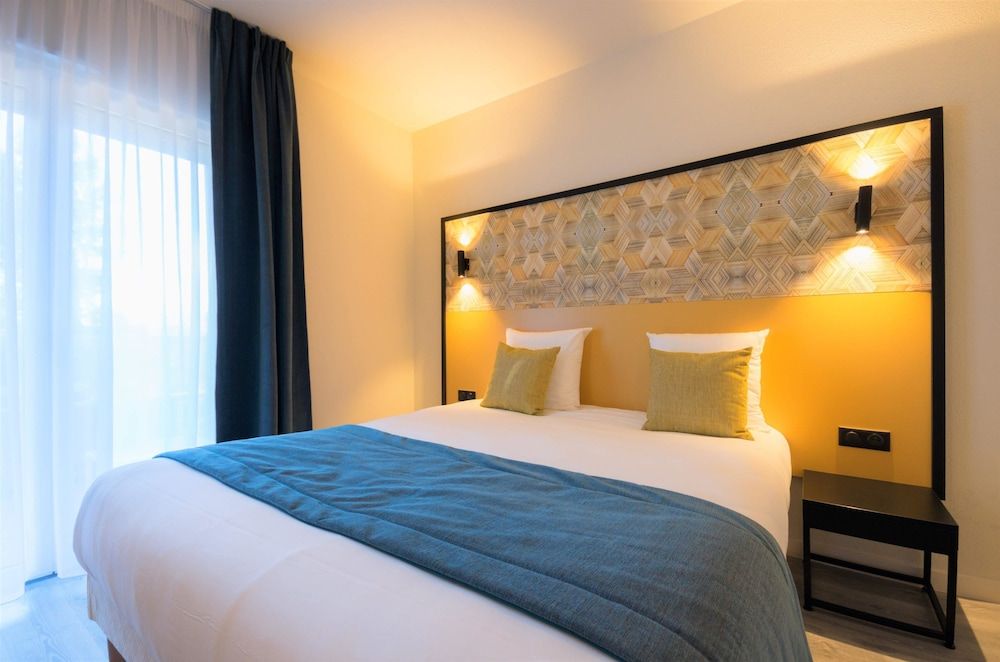 Best Western Domaine de Roquerousse Superior Room, 1 Queen Bed, Non Smoking, Balcony 2