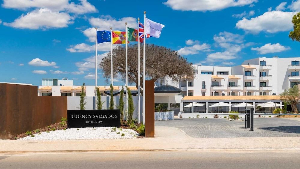 undefined Regency Salgados Hotel & Spa 4