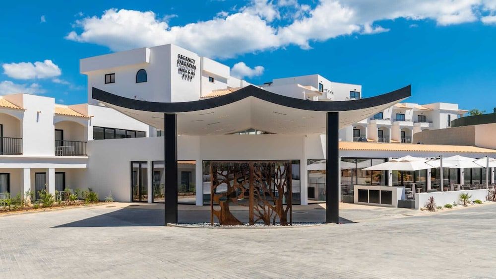 undefined Regency Salgados Hotel & Spa 6