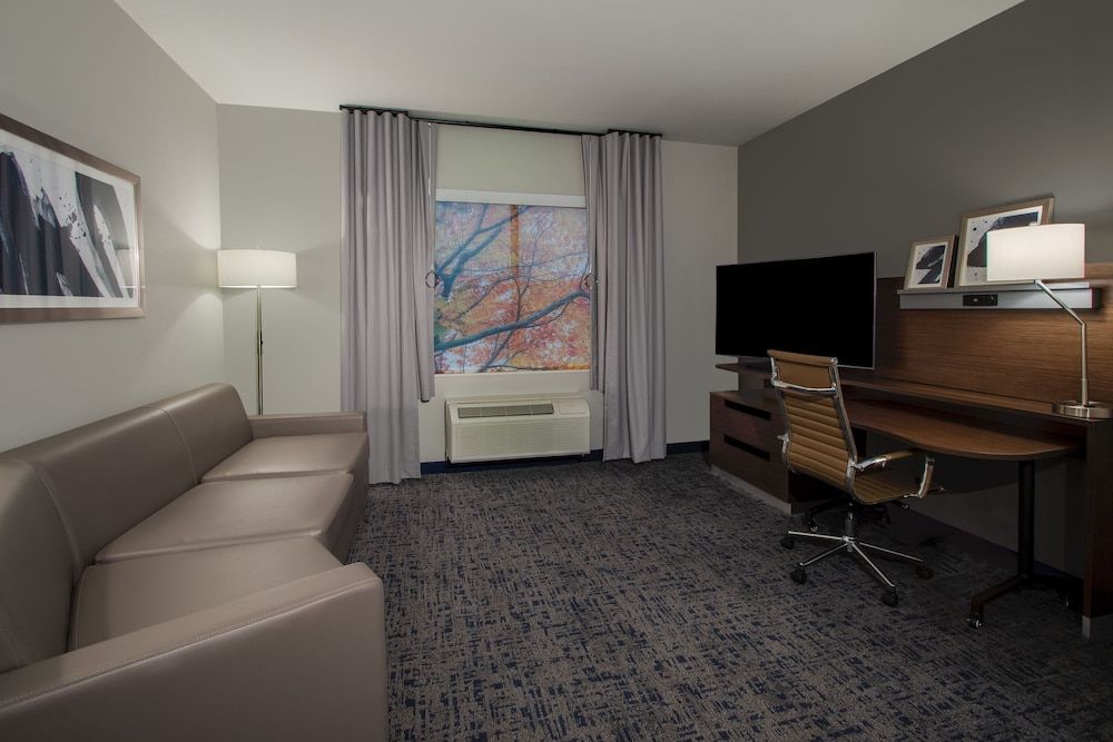 Suite, Multiple Beds, Non Smoking (Hearing Accessible)