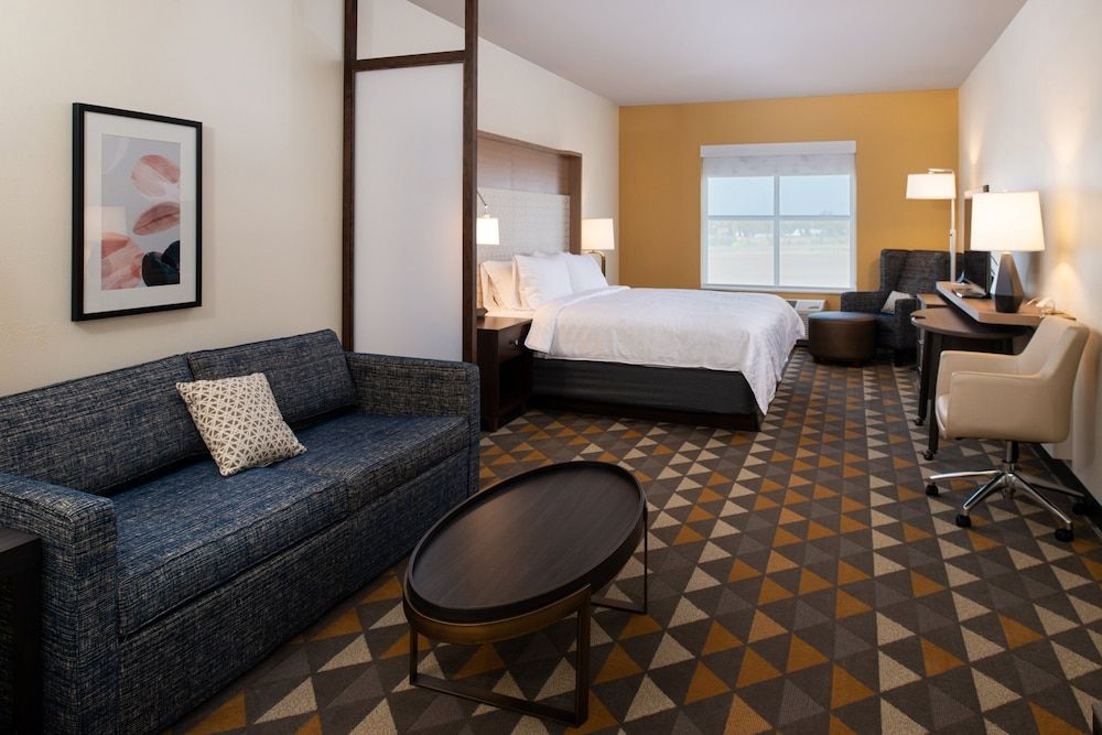 Suite, 1 King Bed