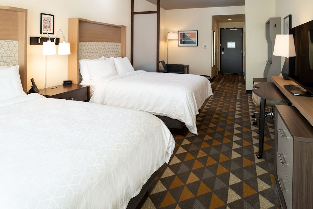 Suite, 2 Queen Beds