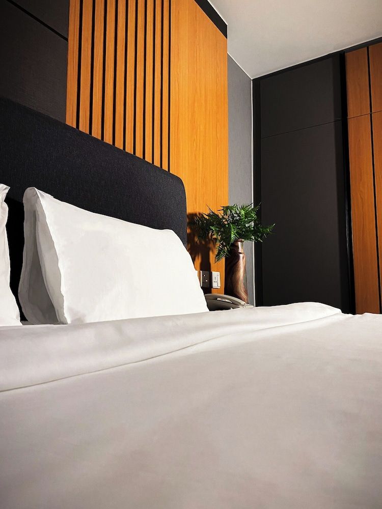 undefined 12 The Residence Hotel 3