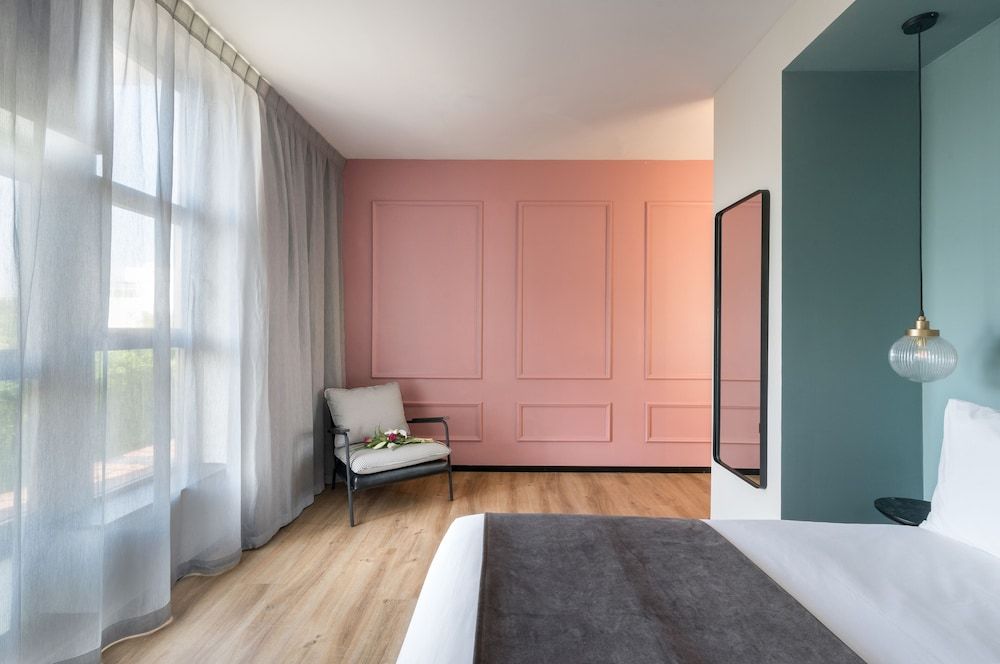 undefined Dizengoff Garden Hotel