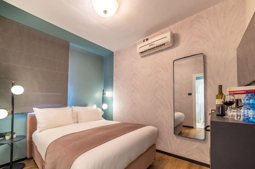 Dizengoff Garden Hotel Economy Double Room 2