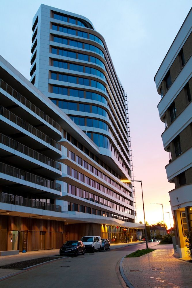 undefined Hampton by Hilton Munich City Center East 6