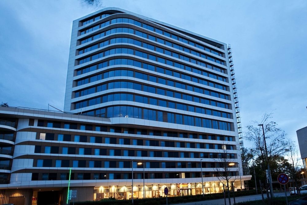 undefined Hampton by Hilton Munich City Center East 8
