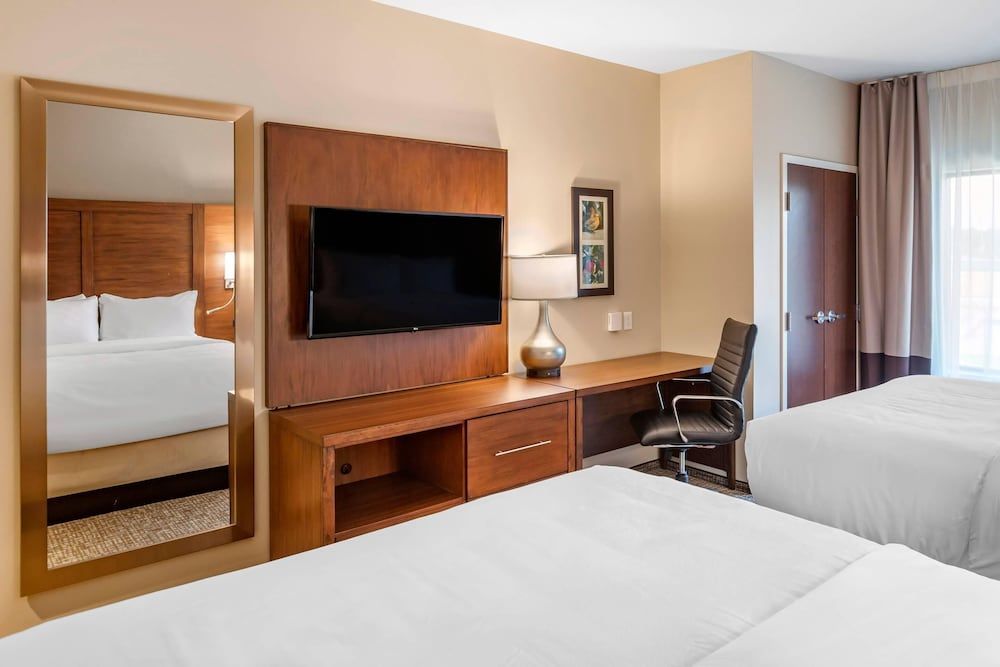 Comfort Inn & Suites Room, 2 Queen Beds, Accessible, Non Smoking