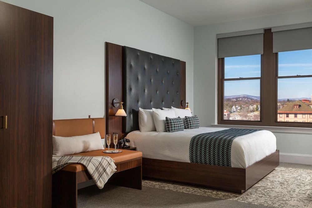 Classic Room, 1 King Bed