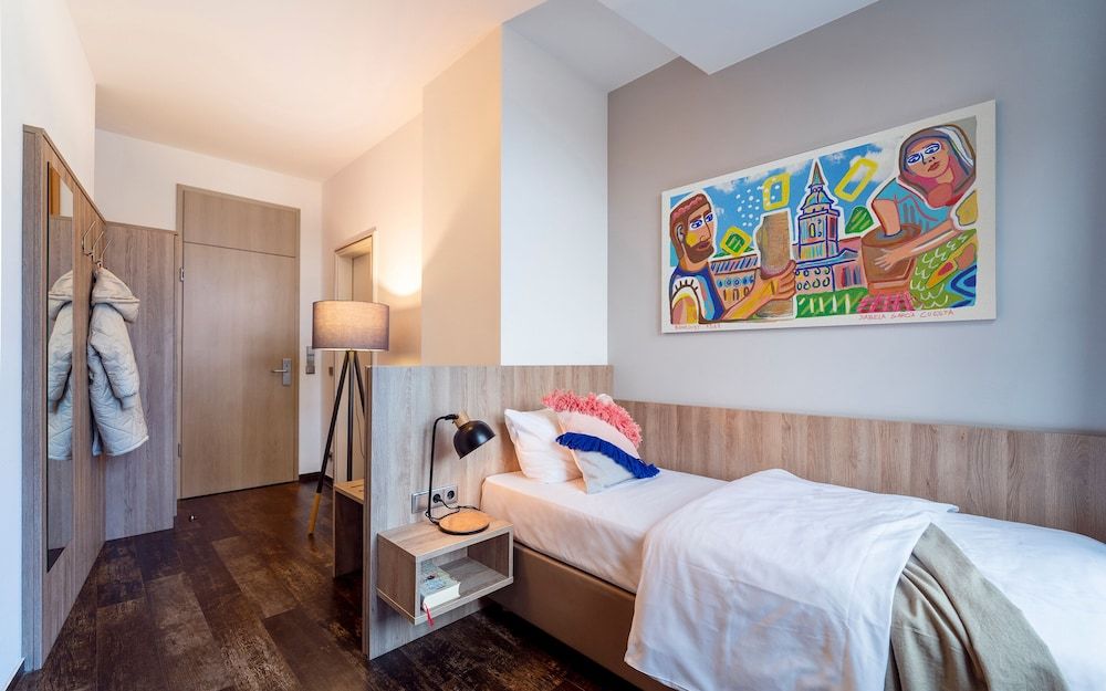 undefined KONCEPT HOTEL Benedikt (vormals H2O) 3