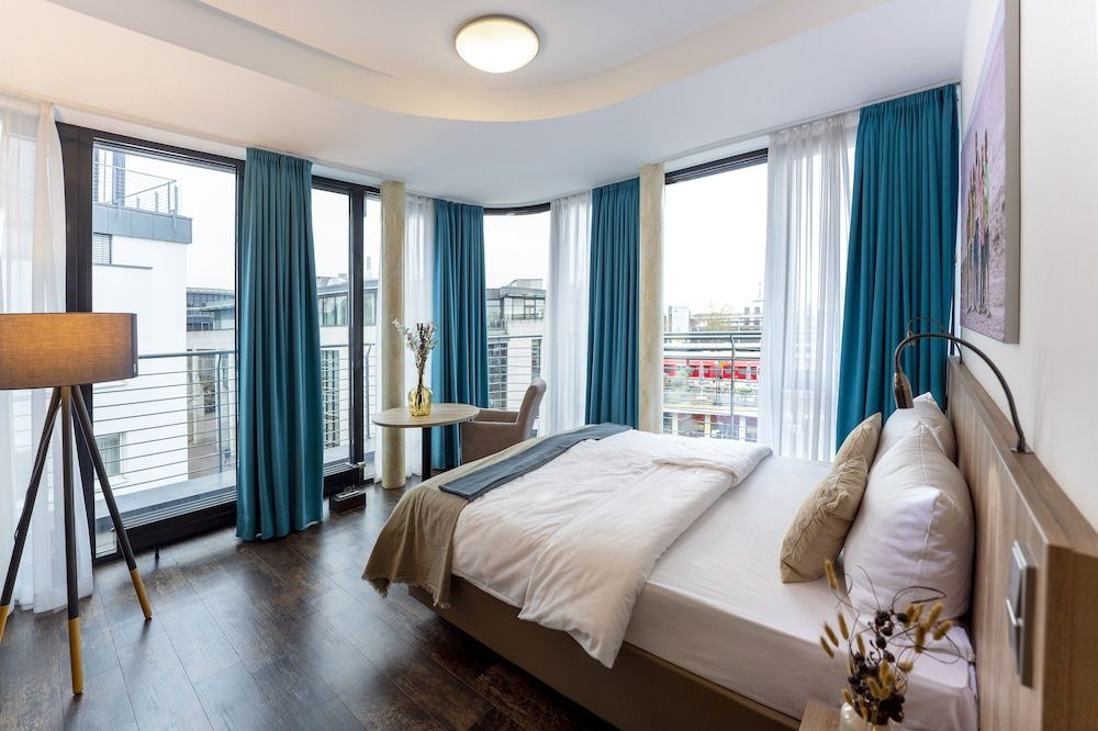 undefined KONCEPT HOTEL Benedikt (vormals H2O) 2