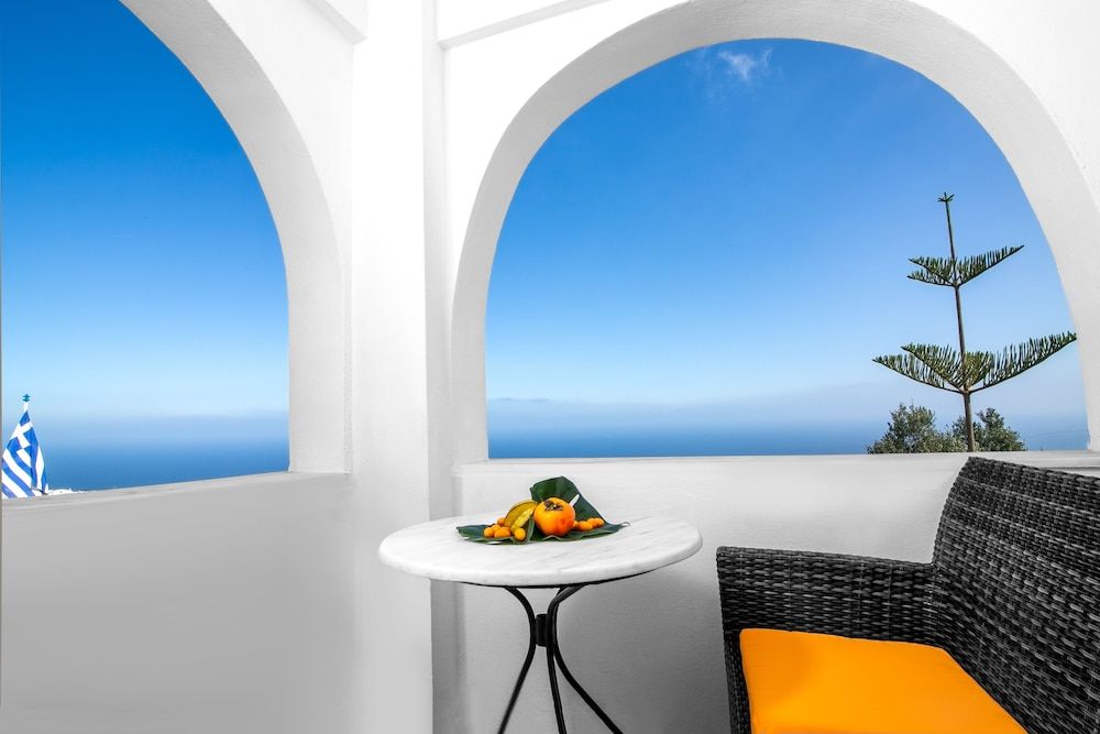 Abelonas Retreat Studio (Caldera & Sea View) 4