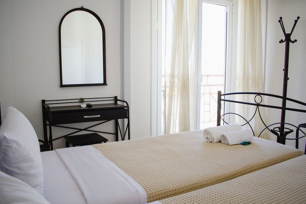 Nikolakakis Rooms Lavrio Apartment, 2 Bedrooms (All Single beds)