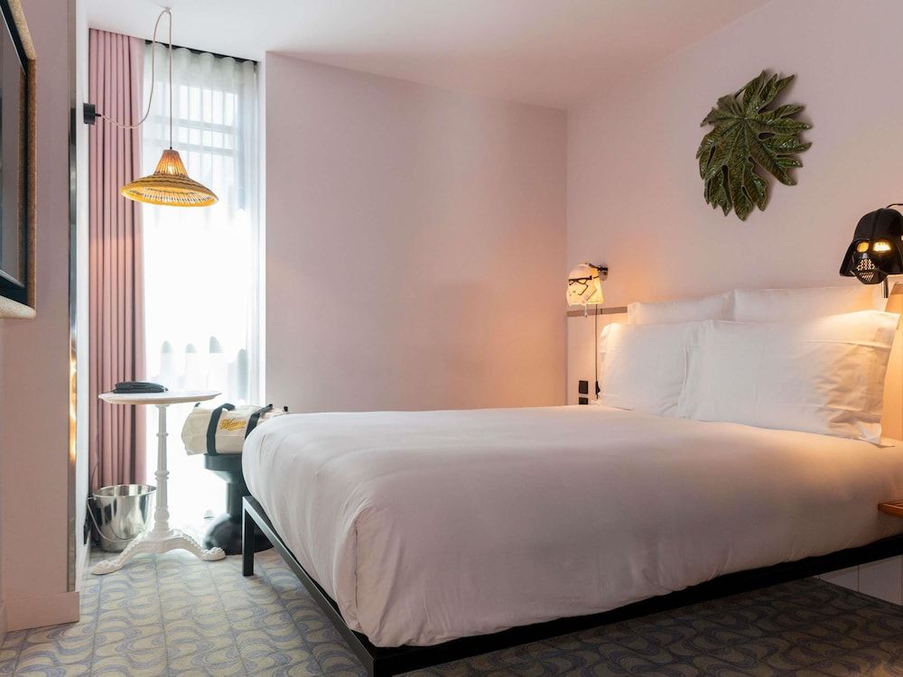 undefined Mama Shelter Lisboa 2