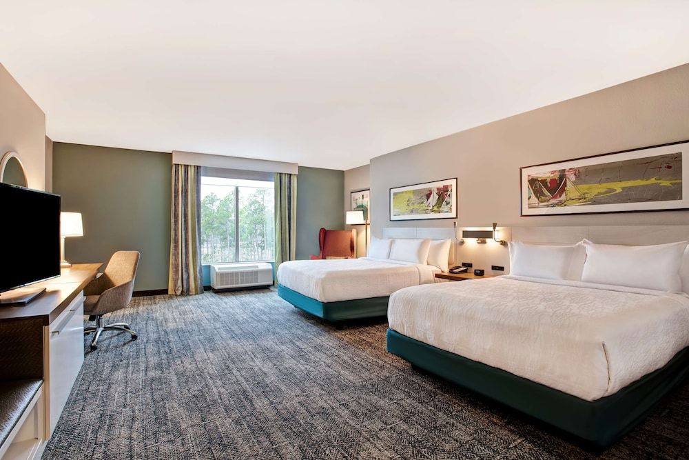 Room, 2 Queen Beds, Accessible, Bathtub (Hearing & Mobility)