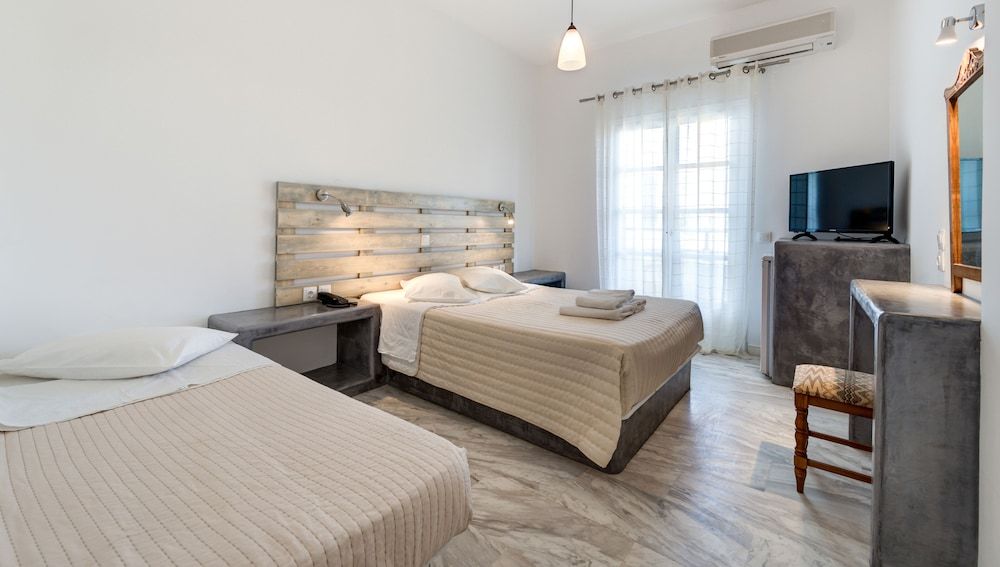 undefined Hotel Mohitero