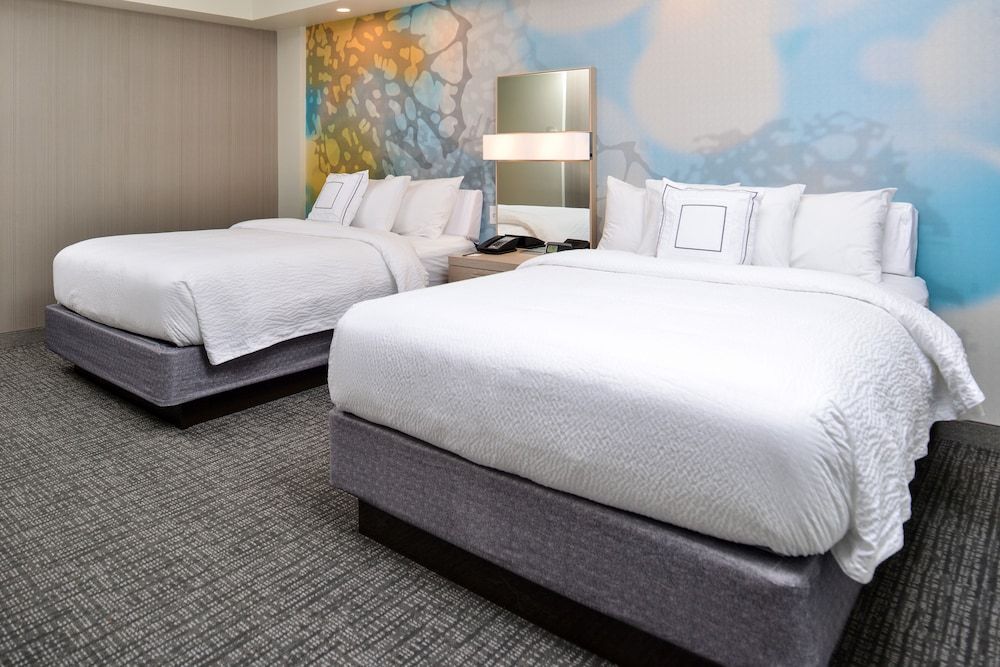 Room, 2 Queen Beds, Non Smoking