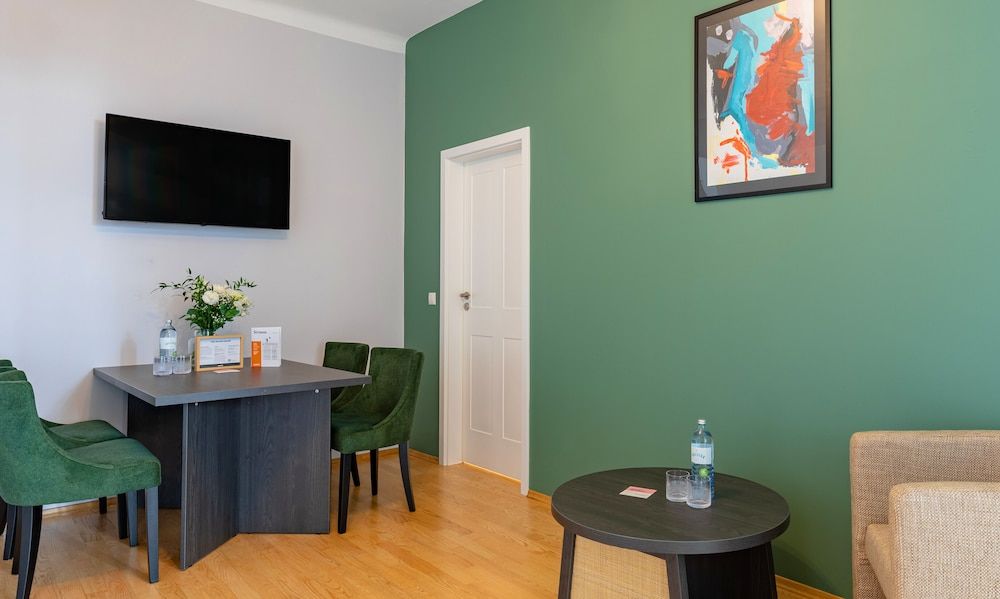 Numa Vienna Strauss 2 Bedroom Apartment 8