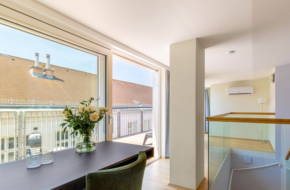 Numa Vienna Strauss XL 1 Bedroom Apartment, Terrace, Duplex 4